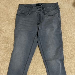 1822 Skinny Jeans